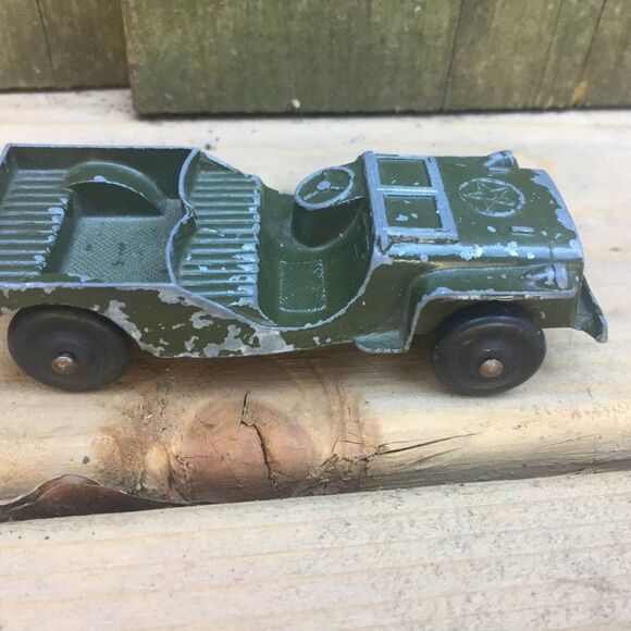 Vintage 1962 TootsieToy Jeep Army Truck Green - Picture 3 of 8